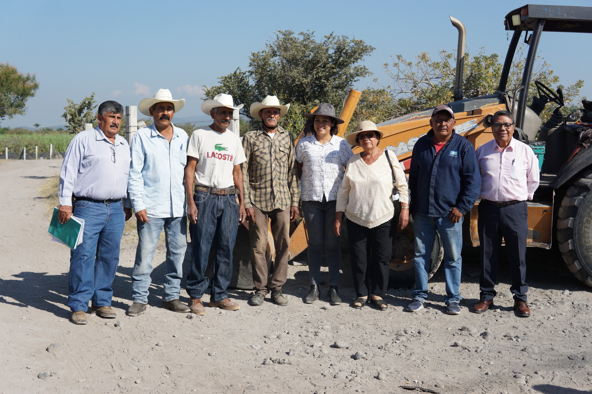 REHABILITACIÓN DE CAMINOS SACA COSECHAS